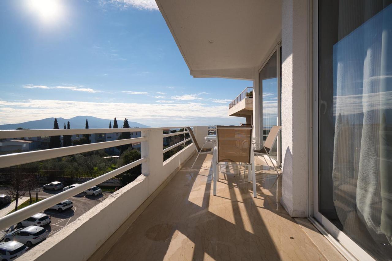 شقة Elegant Flat Marousi District أثينا المظهر الخارجي الصورة